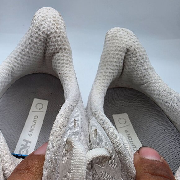 Hoka One One Clifton 9 Womens Size 8 B Triple White Athletic Shoes Running Walk - Picture 10 of 13